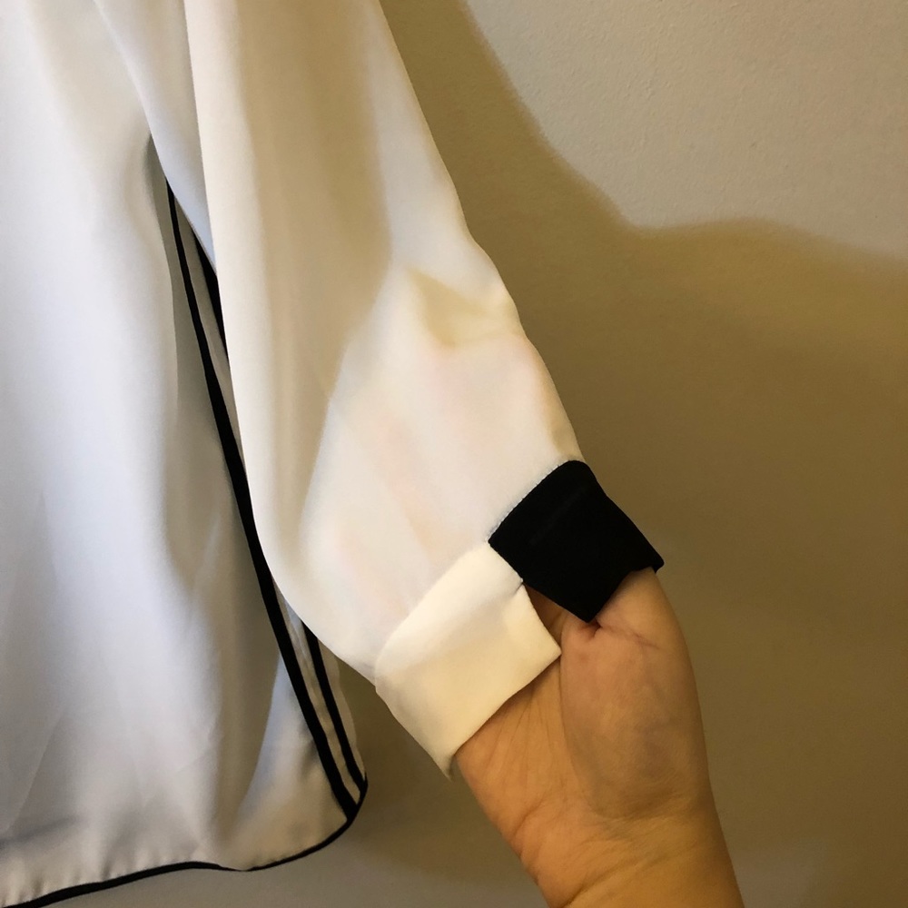 Zara basic blouse - Picture 4 of 4